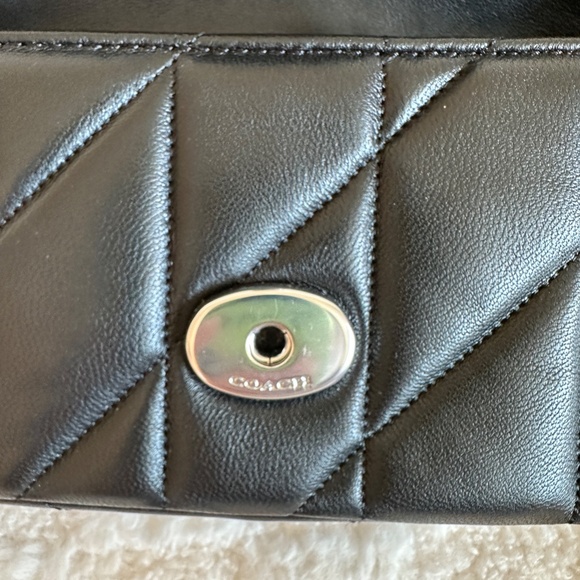 NWOT! Coach CP018 Tabby Crossbody Wristlet With Pillow Quilting In Black/Silver - Picture 10 of 10